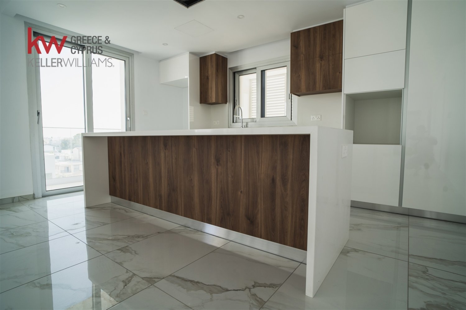 3 dormitorios Apartamento en Strovolos, Nicosia, Chipre No. 59987