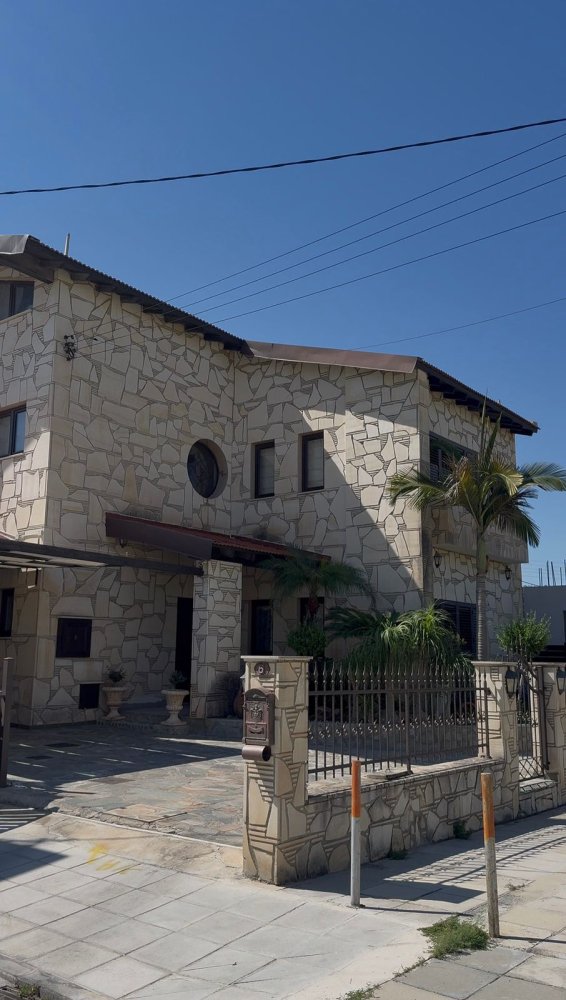 4 bedrooms Villa in Livadia, Larnaka, Cyprus No. 61797