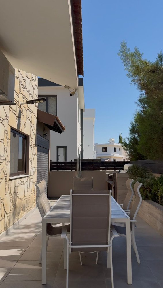 4 bedrooms Villa in Livadia, Larnaka, Cyprus No. 61797