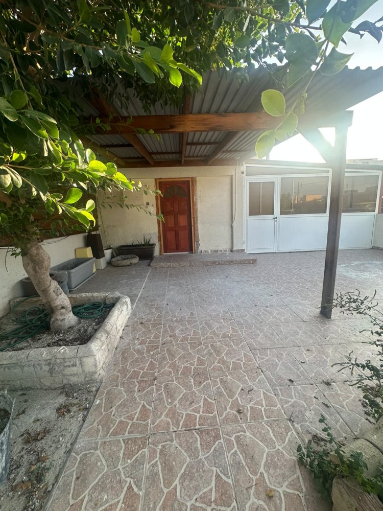 1 bedroom Villa in Larnaca, Larnaka, Cyprus No. 61987