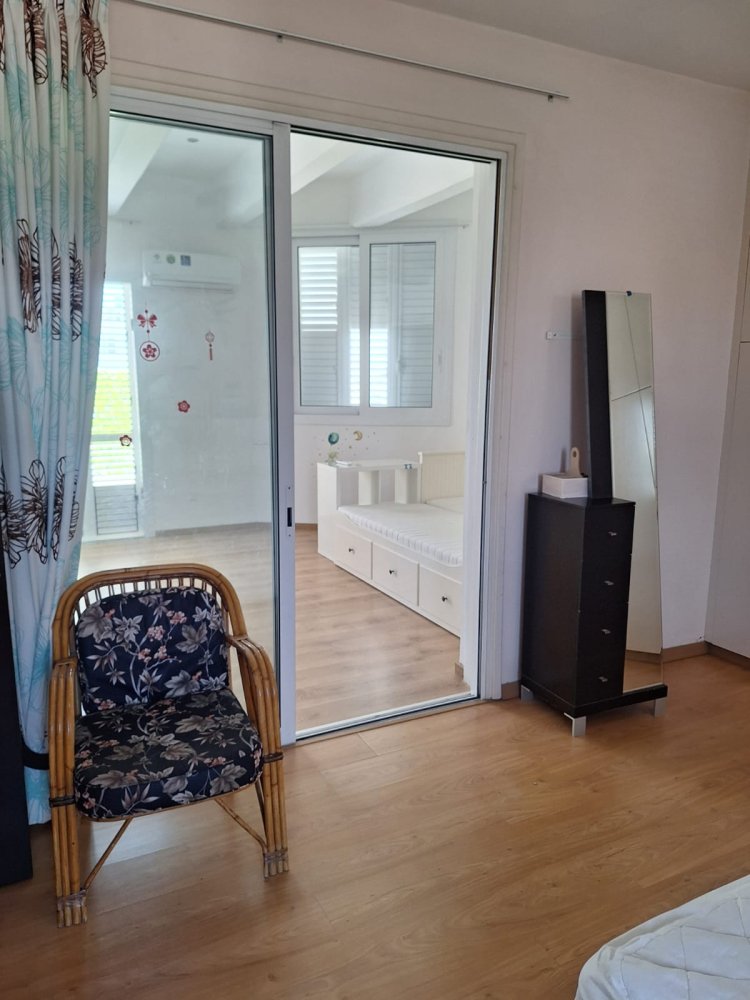4 bedrooms Apartment in Strovolos, Nicosia, Cyprus No. 61612
