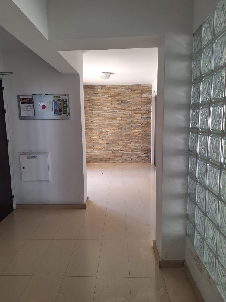 4 bedrooms Apartment in Strovolos, Nicosia, Cyprus No. 61612