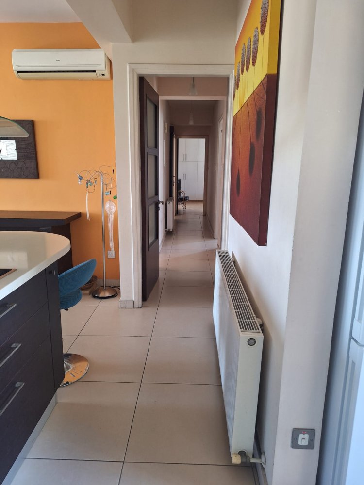 4 bedrooms Apartment in Strovolos, Nicosia, Cyprus No. 61612