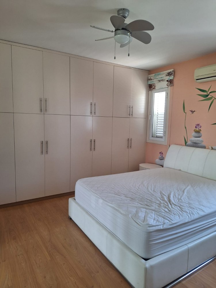 4 bedrooms Apartment in Strovolos, Nicosia, Cyprus No. 61612