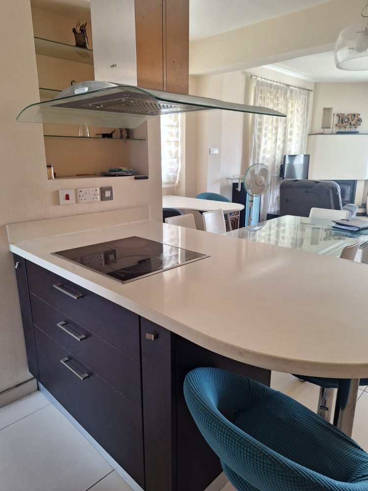 4 bedrooms Apartment in Strovolos, Nicosia, Cyprus No. 61612