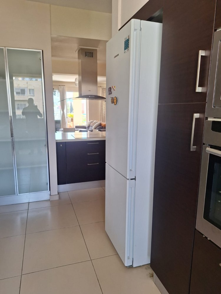 4 bedrooms Apartment in Strovolos, Nicosia, Cyprus No. 61612