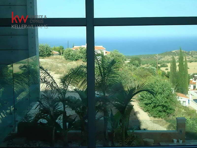 5 bedrooms Villa in Tala, Paphos, Cyprus No. 61185