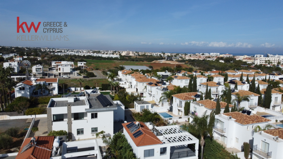 2573m2 Terrain à Paralimni, Ammochostos, Chypre No. 40448