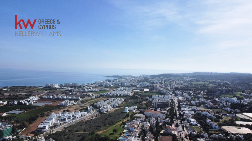 2573m2 Terrain à Paralimni, Ammochostos, Chypre No. 40448