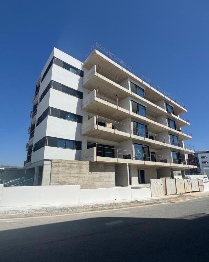 2 bedrooms Apartment in Limassol, Cyprus No. 62162