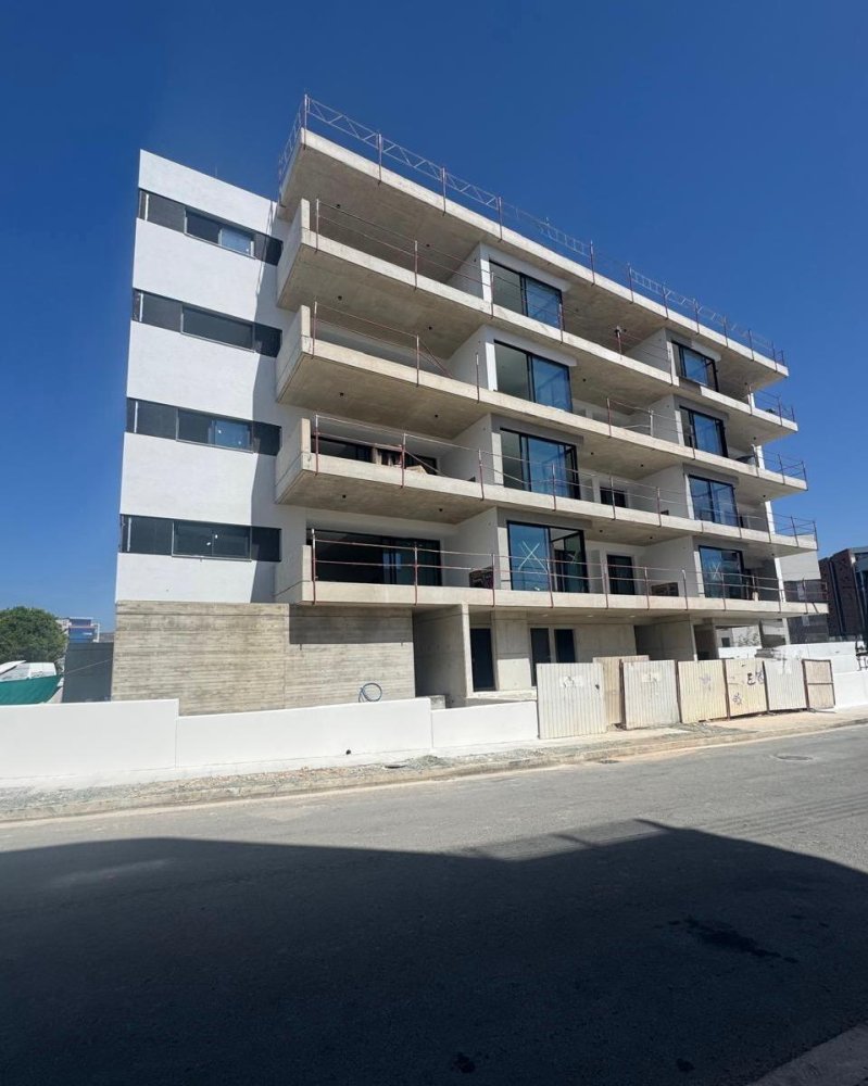 2 bedrooms Apartment in Limassol, Cyprus No. 62162