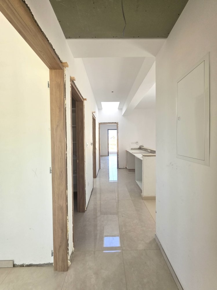 4 bedrooms Townhouse in Ypsonas, Limassol, Cyprus No. 62338