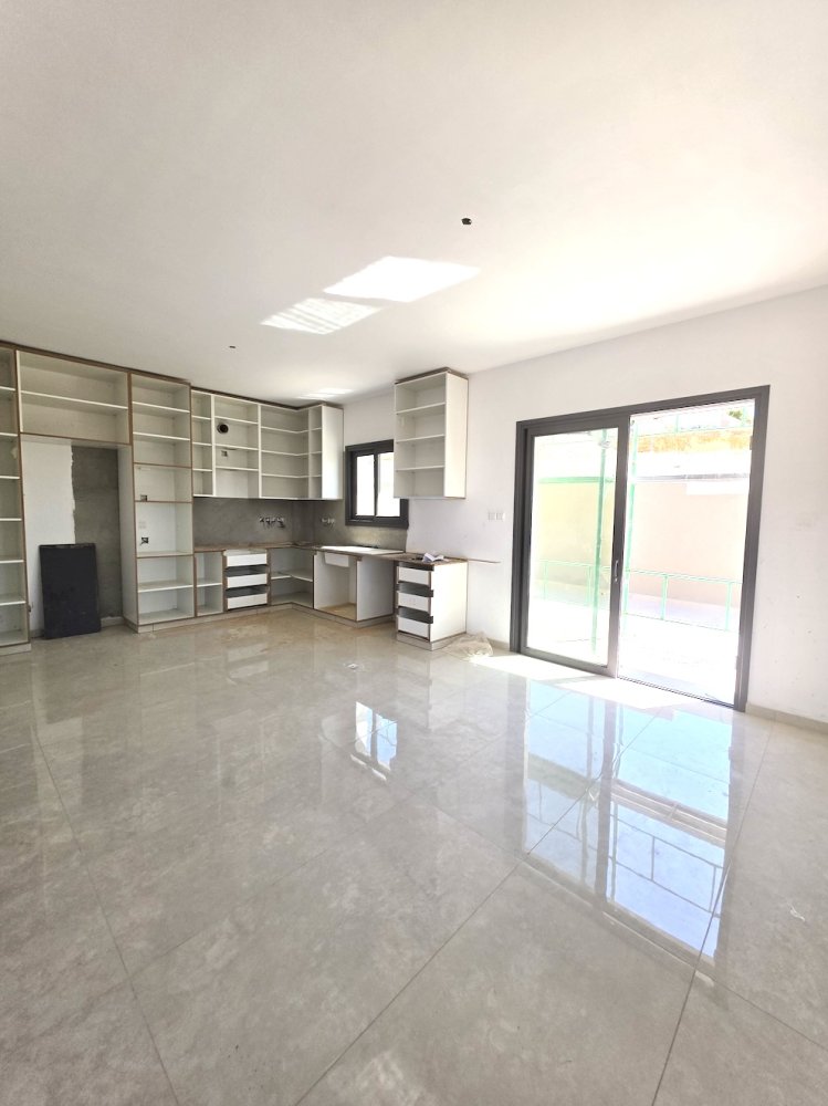 4 bedrooms Townhouse in Ypsonas, Limassol, Cyprus No. 62338