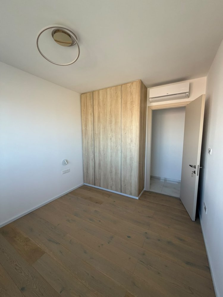 2 bedrooms Apartment in Paphos, Cyprus No. 65198