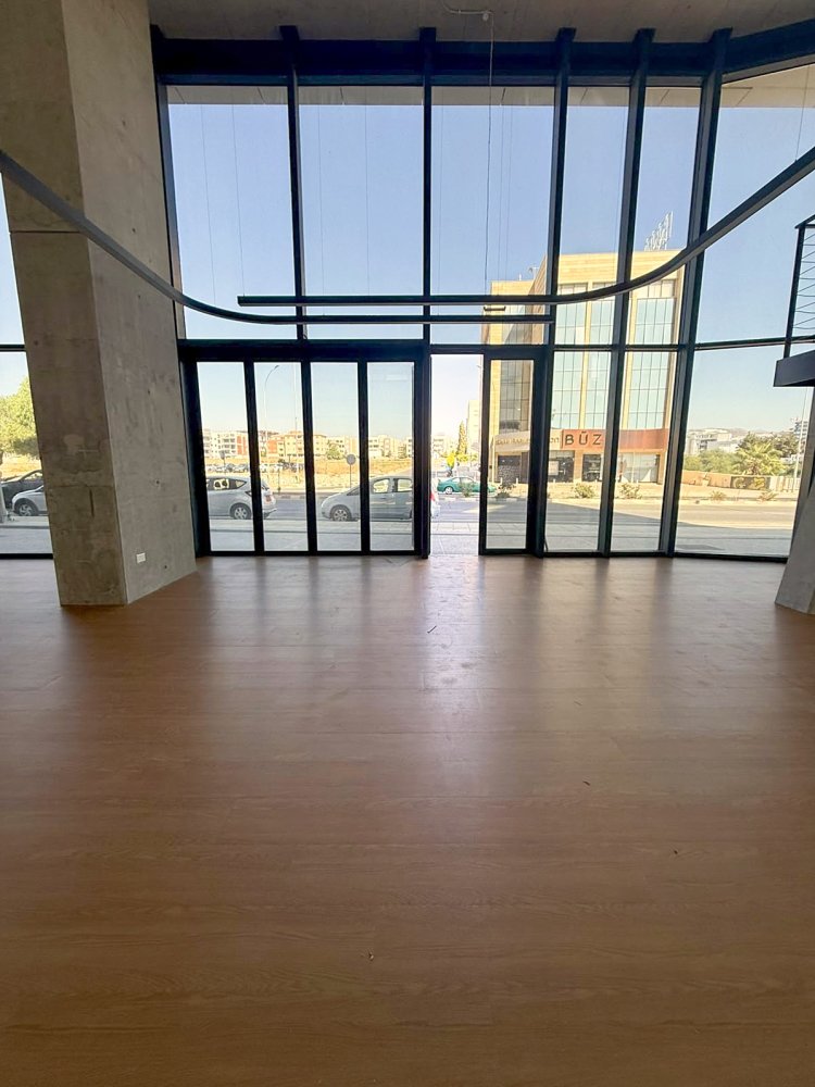 6 rooms Office in Mesa Geitonia, Limassol, Cyprus No. 62366