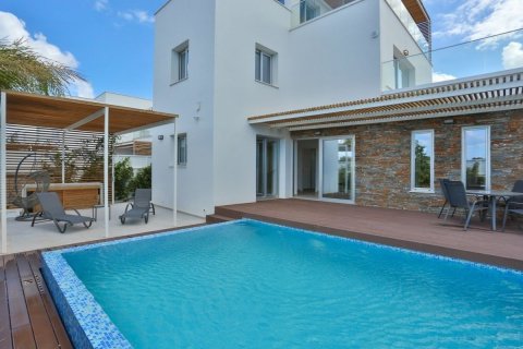 4 dormitorios Villa en Geroskípou, Paphos, Chipre No. 61346