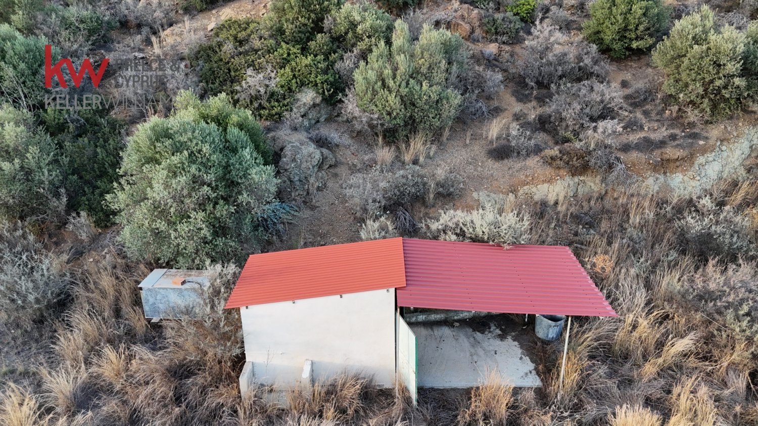 8696m2 Terrain à Pano Lefkara, Larnaka, Chypre No. 56740