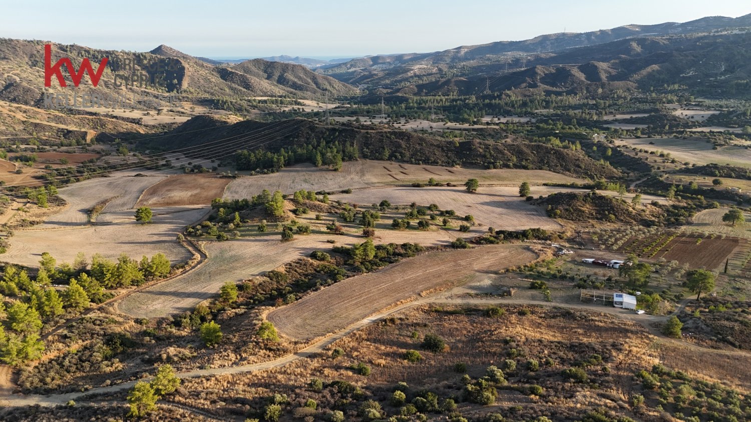 8696m2 Terrain à Pano Lefkara, Larnaka, Chypre No. 56740