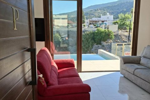 3 dormitorios Villa en Steni, Paphos, Chipre No. 62359