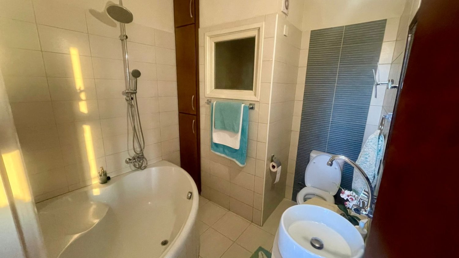 Квартира с 2 спальнями в Ларнака, Кипр № 61373