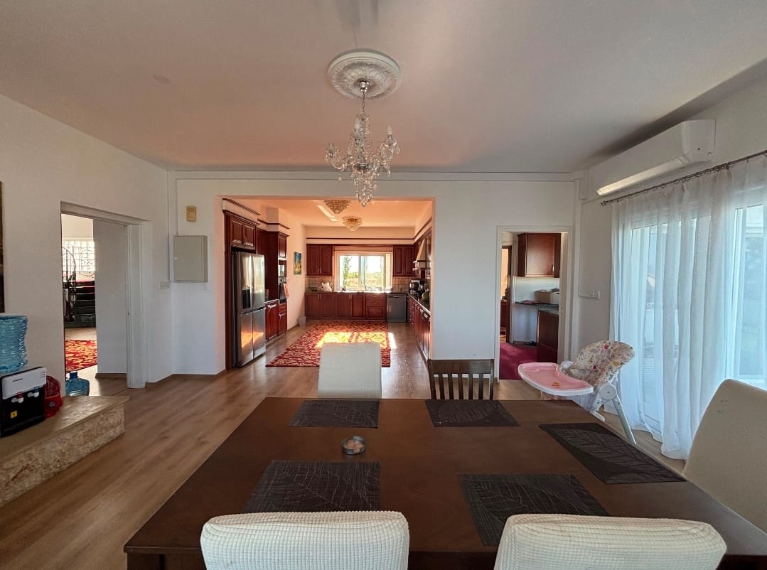 6 bedrooms Villa in Tsada, Paphos, Cyprus No. 61476