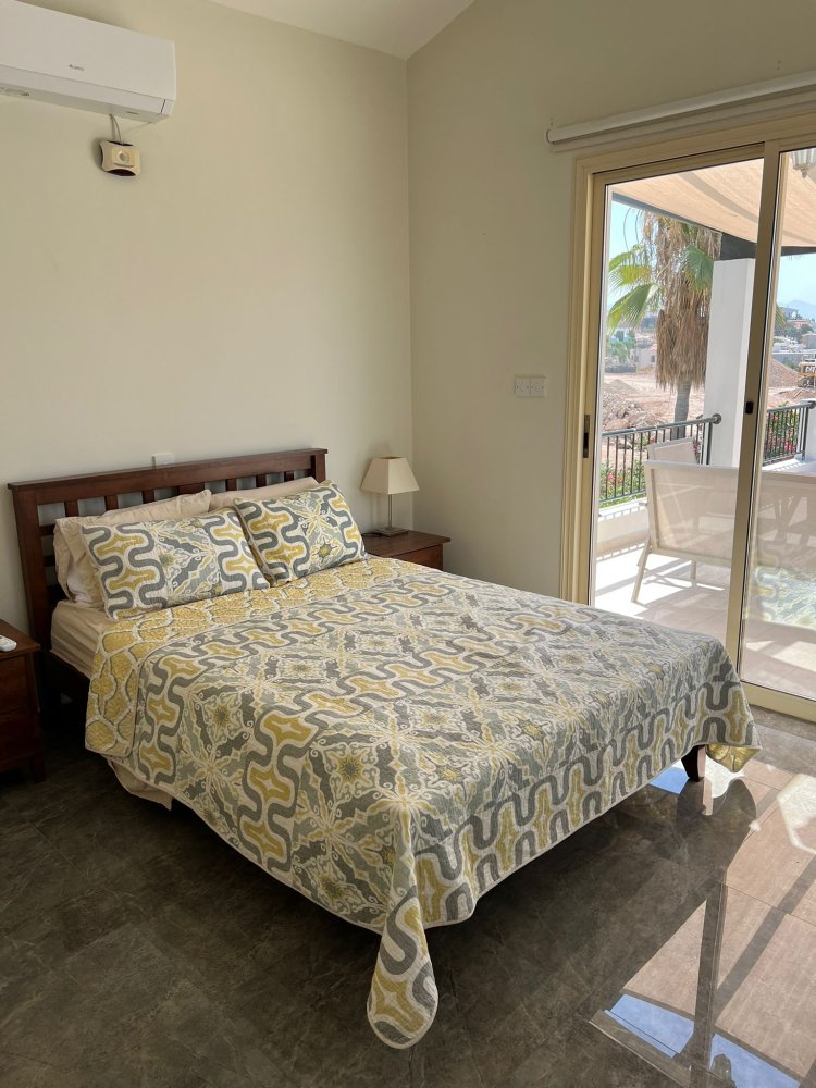 4 bedrooms Villa in Pegeia, Paphos, Cyprus No. 61490