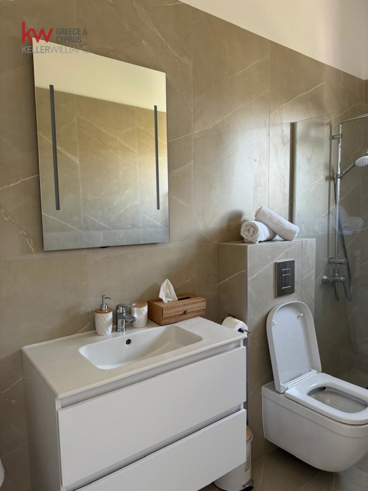 5 bedrooms Villa in Pegeia, Paphos, Cyprus No. 61174