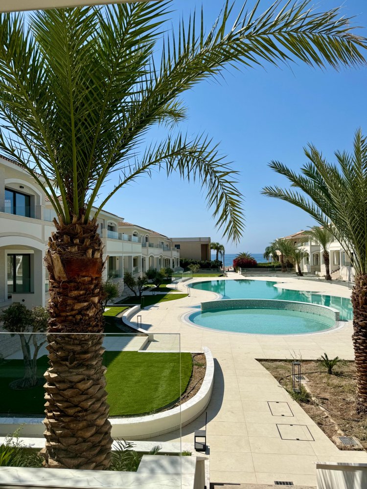 6 chambres Villa à Zygi, Larnaka, Chypre No. 61081