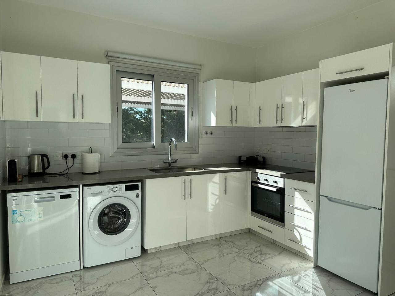 3 dormitorios Villa en Geroskípou, Paphos, Chipre No. 60528