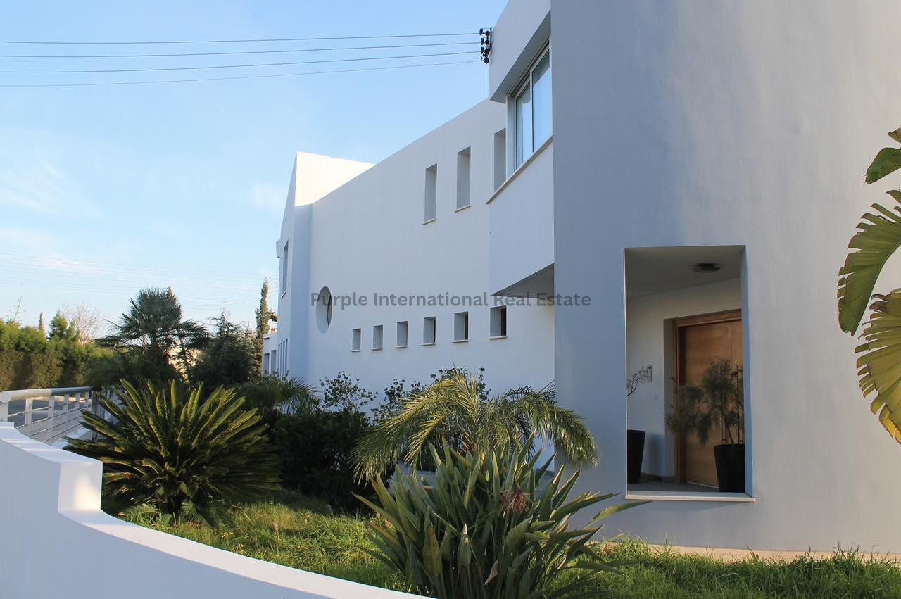 5 bedrooms Villa in Anavargos, Paphos, Cyprus No. 59048