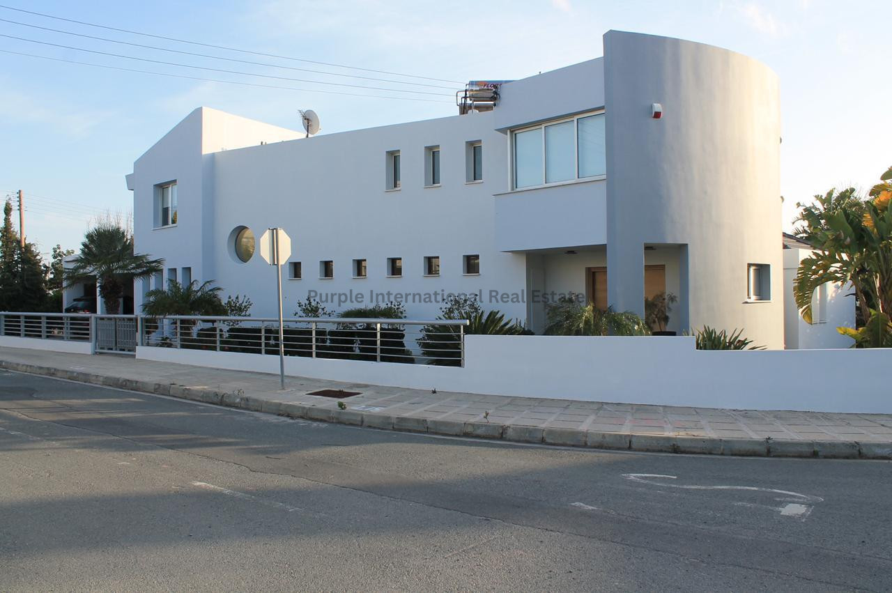 5 bedrooms Villa in Anavargos, Paphos, Cyprus No. 59048