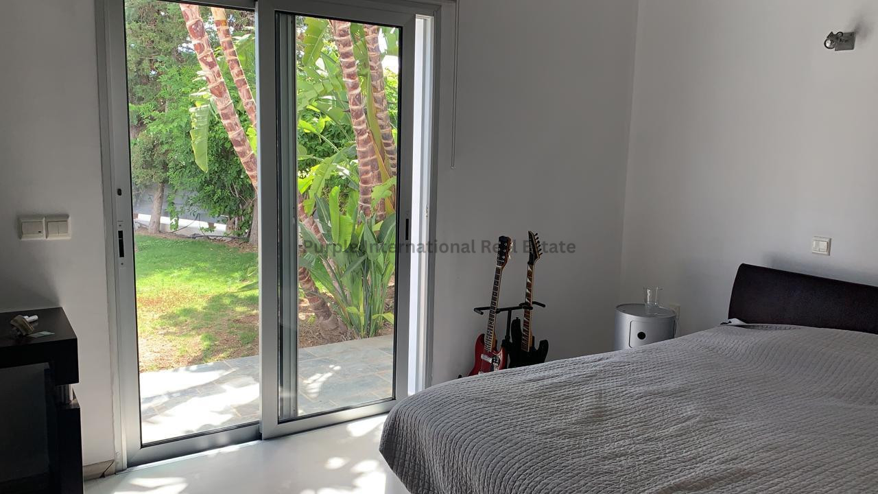 5 bedrooms Villa in Anavargos, Paphos, Cyprus No. 59048