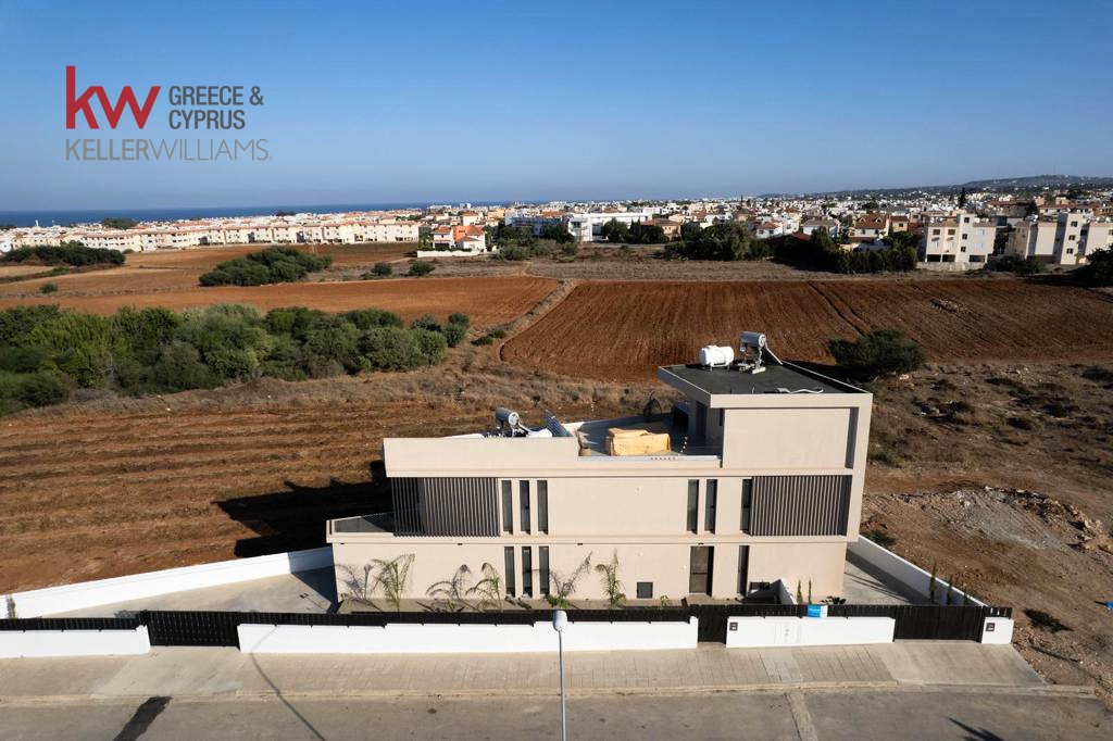 2 bedrooms Apartment in Paralimni, Ammochostos, Cyprus No. 40636