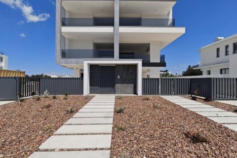 2 dormitorios Apartamento en Aradippou, Larnaka, Chipre No. 51564