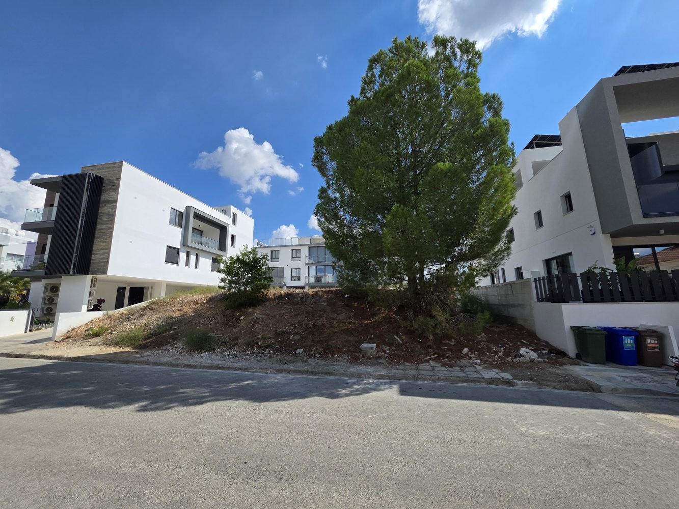 526m2 Terrain à Nicosia, Chypre No. 62487