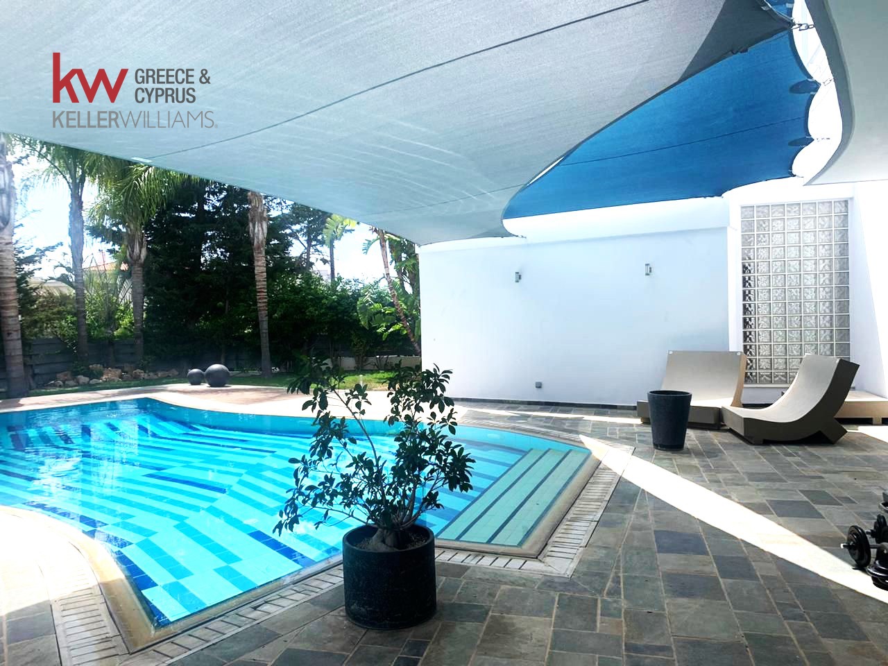 5 bedrooms Villa in Paphos, Cyprus No. 60707