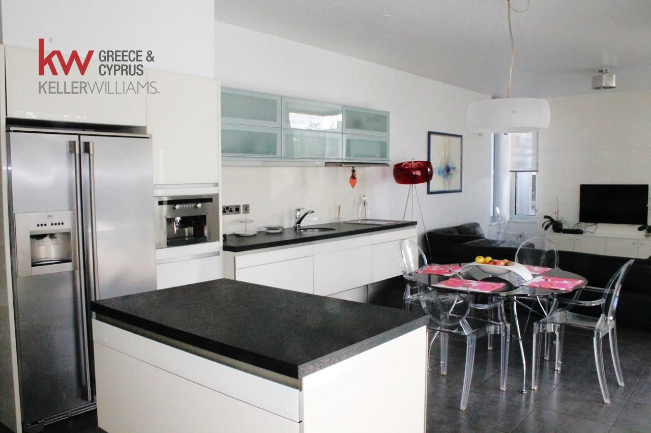 5 bedrooms Villa in Paphos, Cyprus No. 60707