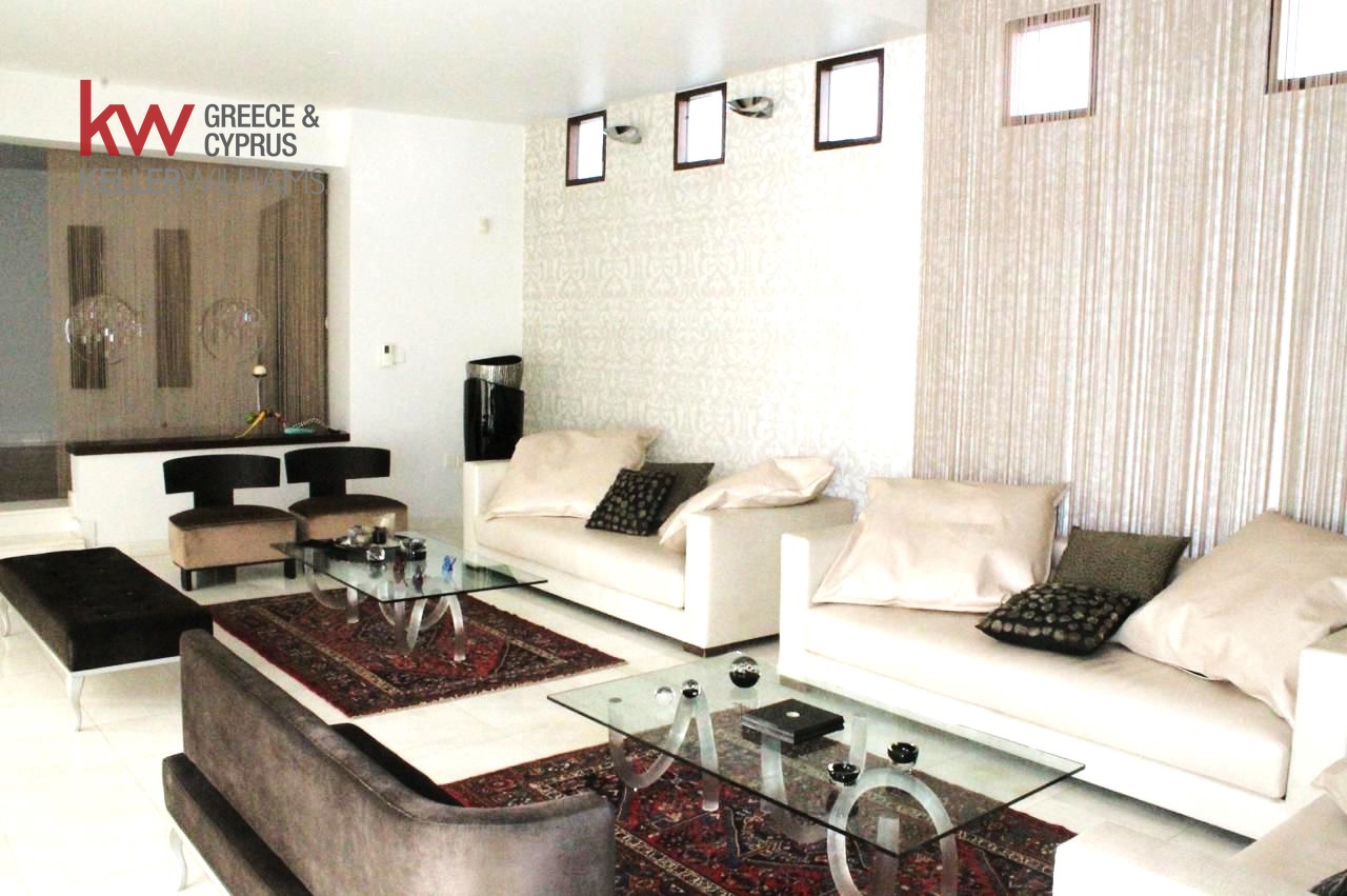 5 bedrooms Villa in Paphos, Cyprus No. 60707