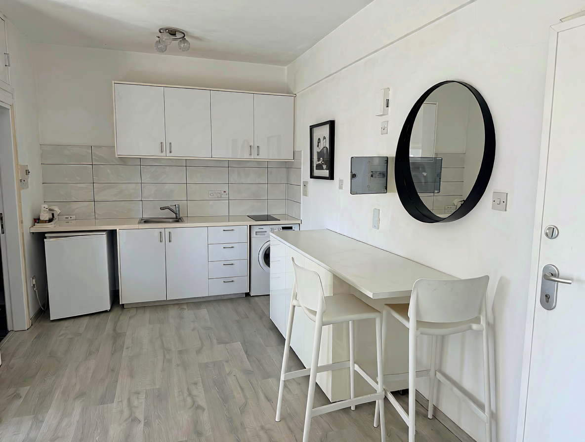 1 bedroom Apartment in Agios Tychonas, Limassol, Cyprus No. 62118