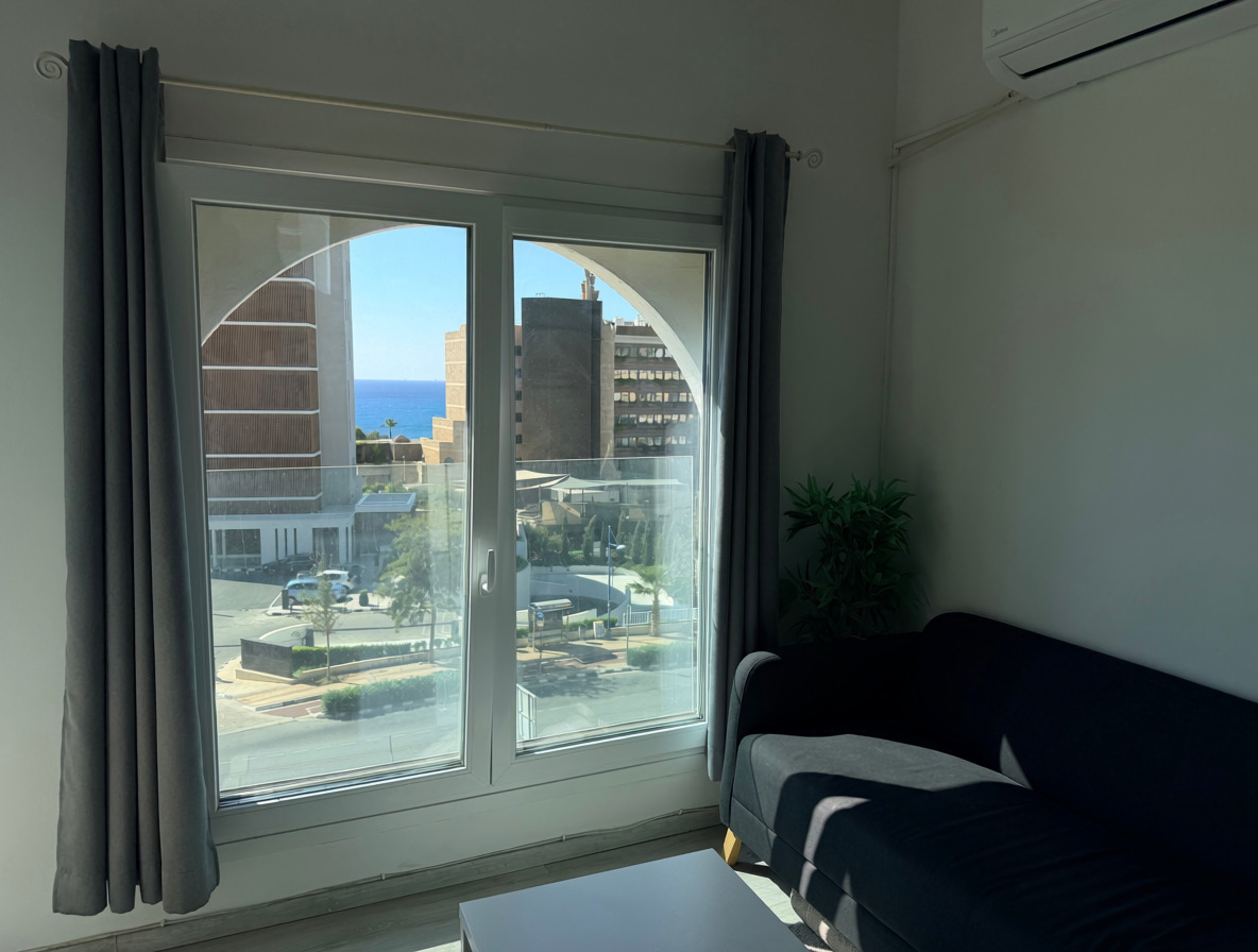 1 bedroom Apartment in Agios Tychonas, Limassol, Cyprus No. 62118