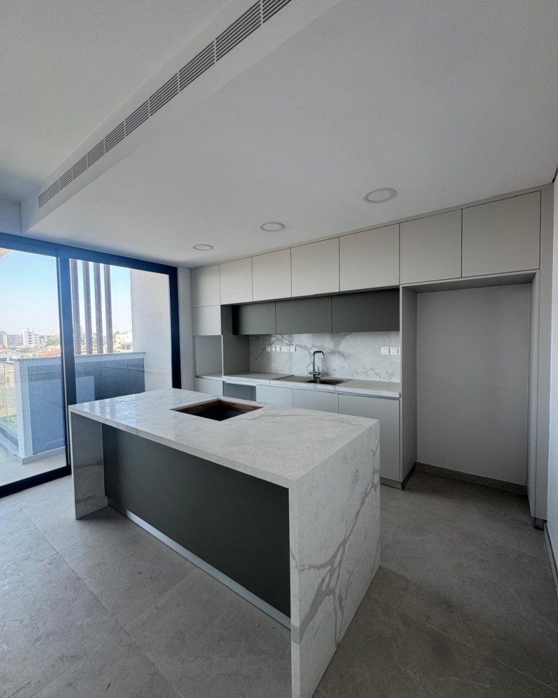 3 dormitorios Apartamento en Limassol, Chipre No. 61576