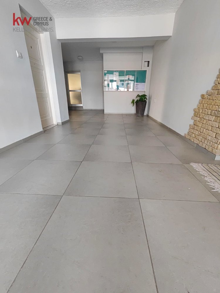 2 bedrooms Apartment in Nicosia, Cyprus No. 56758