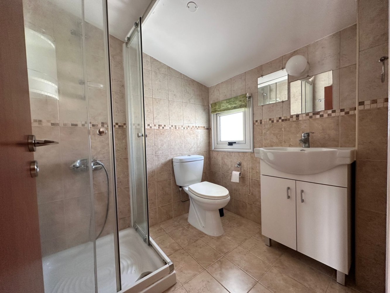 3 chambres Appartement à Paphos, Chypre No. 61034
