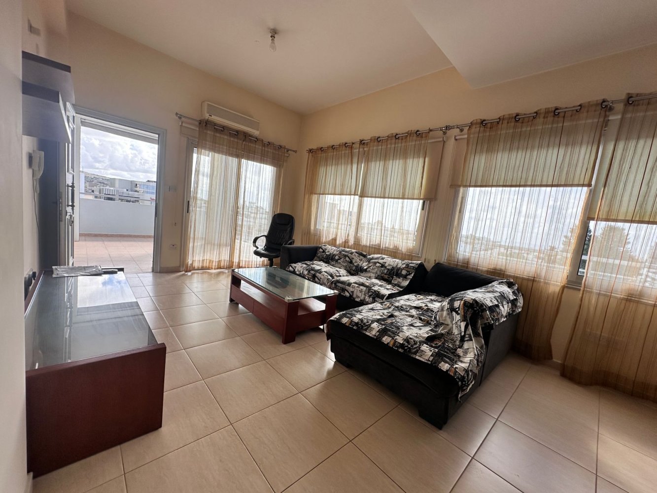 3 chambres Appartement à Paphos, Chypre No. 61034