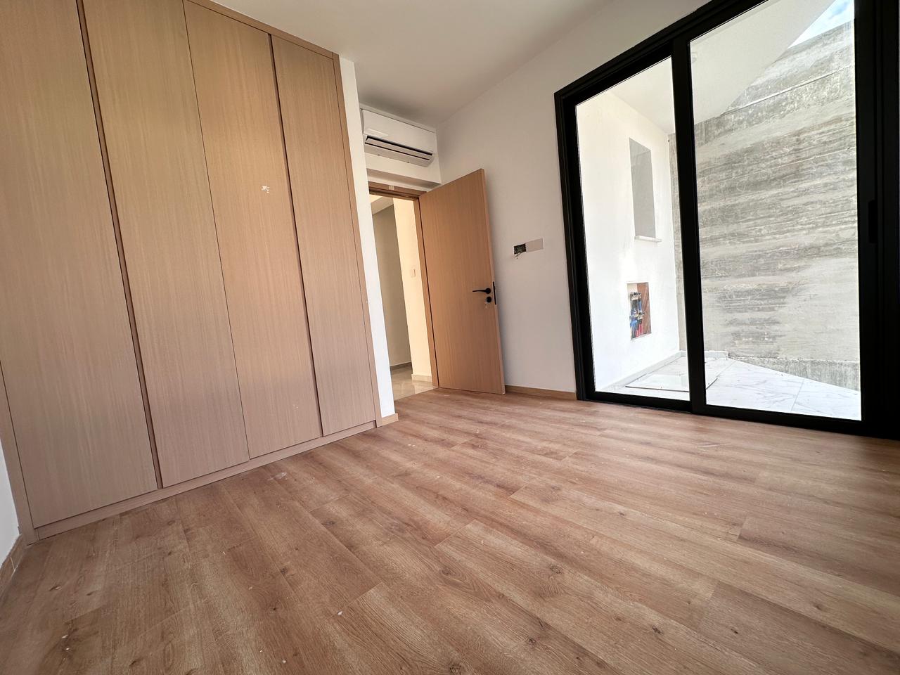 3 bedrooms Apartment in Paphos, Cyprus No. 61038
