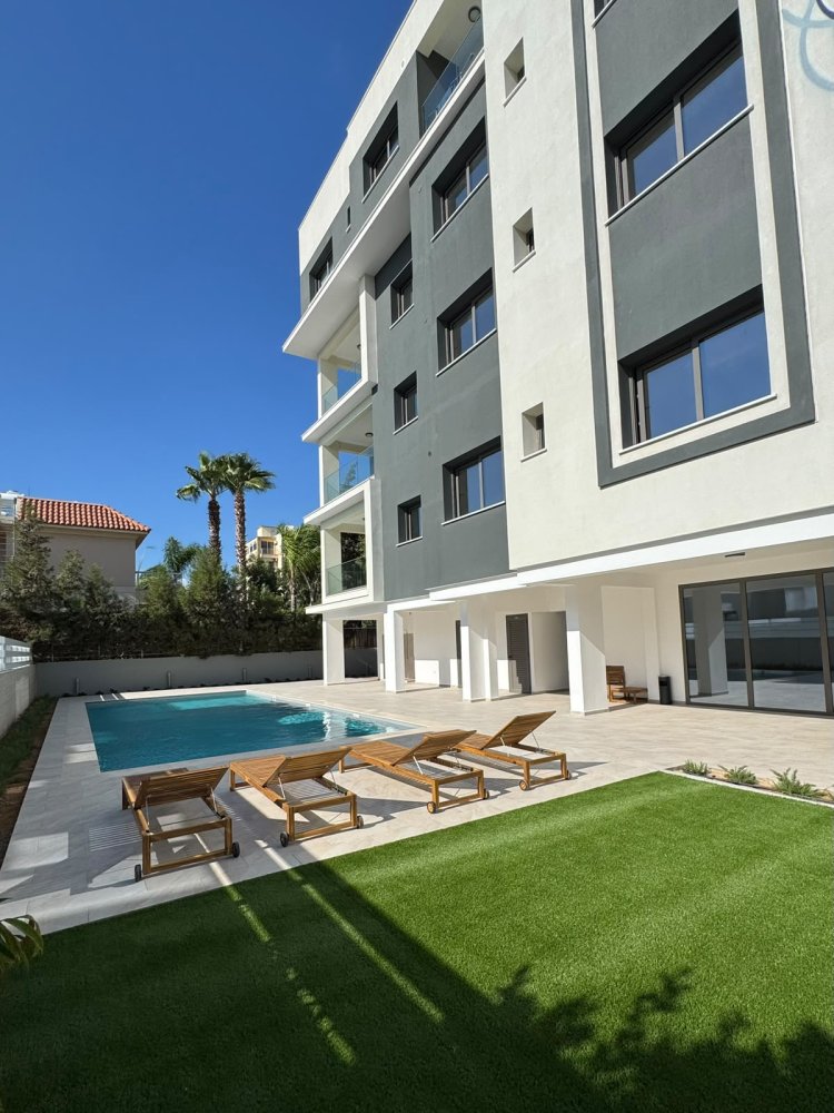 2 bedrooms Apartment in Germasogeia, Limassol, Cyprus No. 62215
