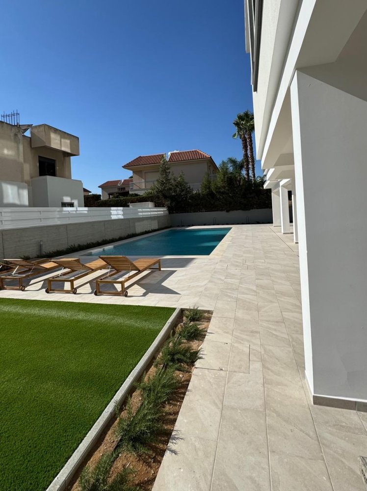 2 bedrooms Apartment in Germasogeia, Limassol, Cyprus No. 62215