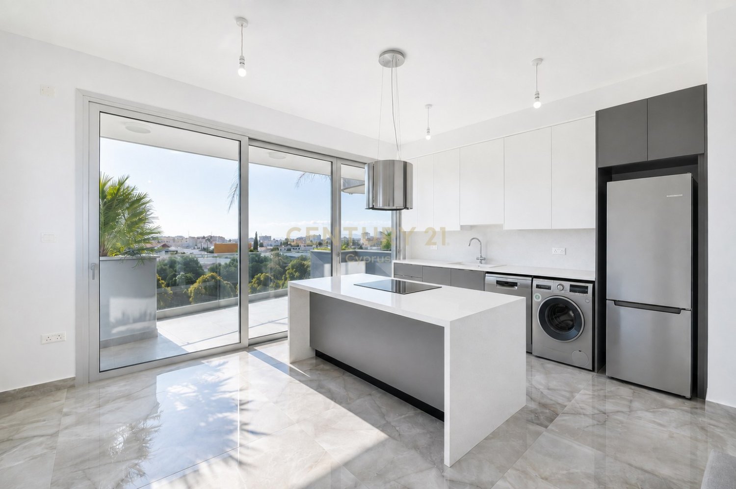 2 bedrooms Apartment in Limassol, Cyprus No. 35502