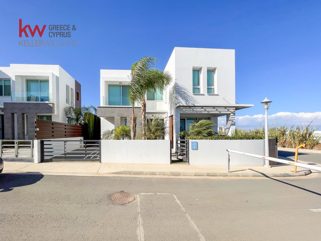 3 bedrooms Villa in Paralimni, Ammochostos, Cyprus No. 40523