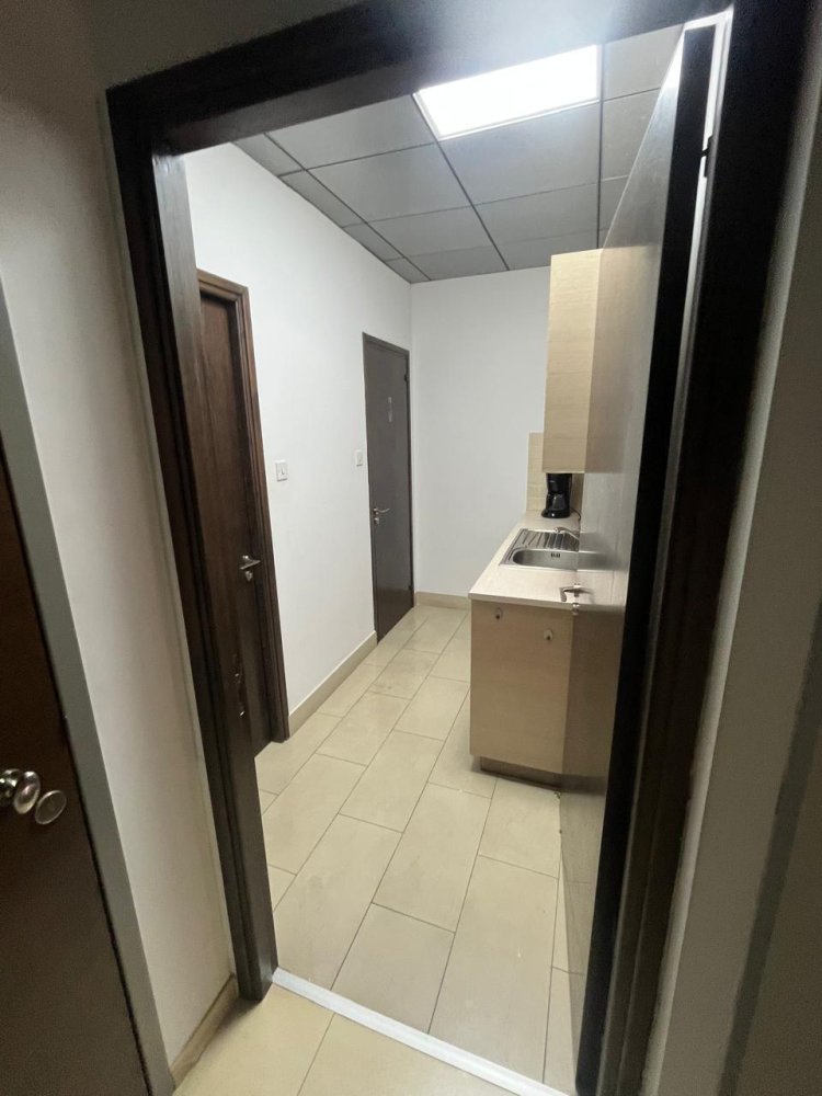 6 rooms Office in Paphos, Cyprus No. 61033